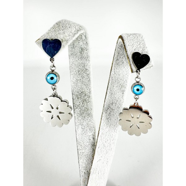 Gümüş Kalp Ve Nazar Boncuğu Detaylı Küpe